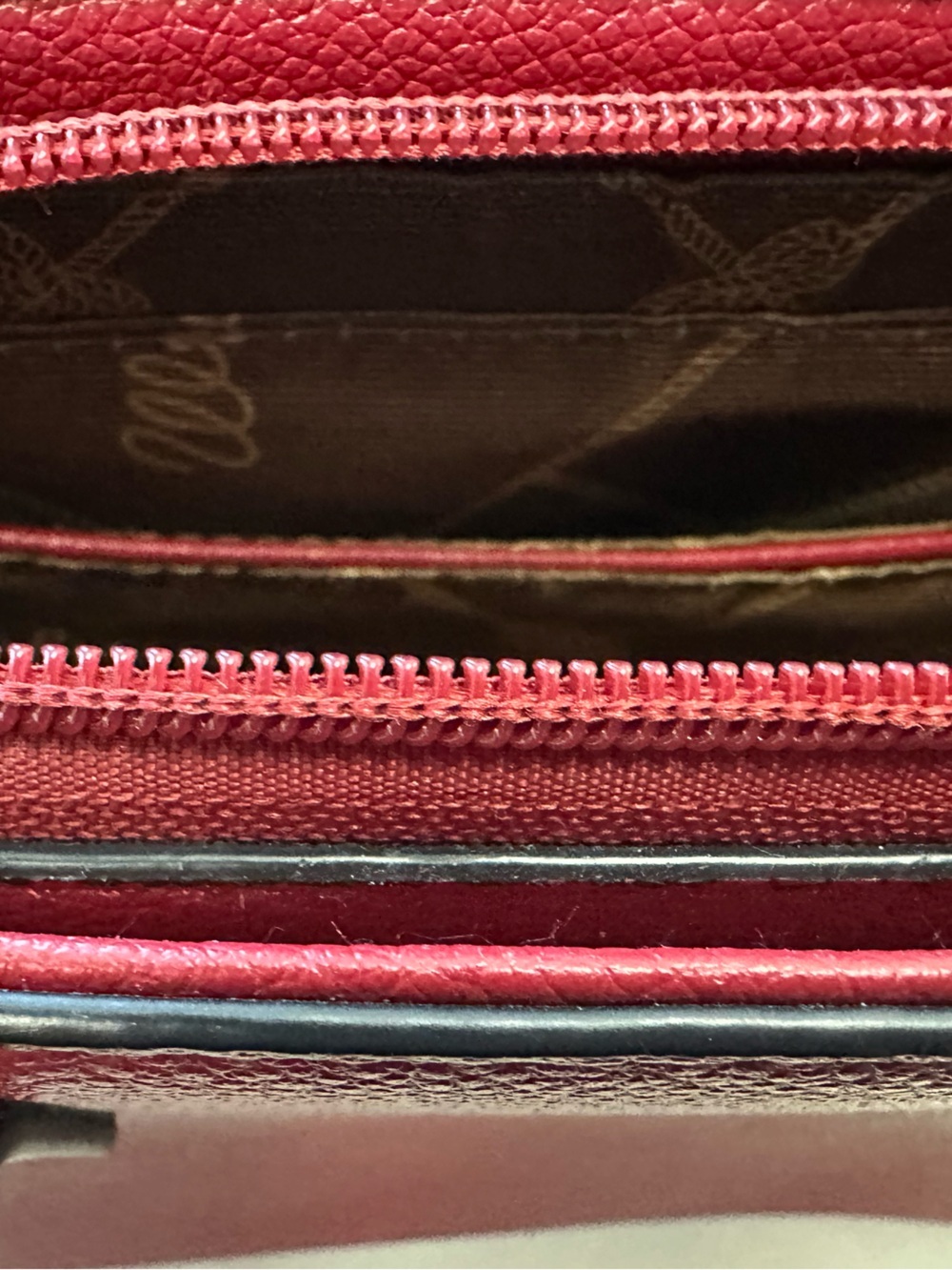 Wrangler Whipstitch Mini Tote/Crossbody - Red - Picture 8 of 8